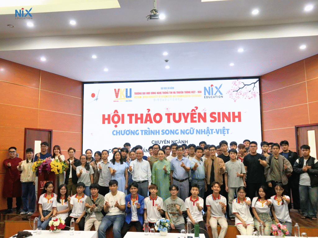 hoi-thao-tuyen=sinh-chuong-trinh-song-ngu